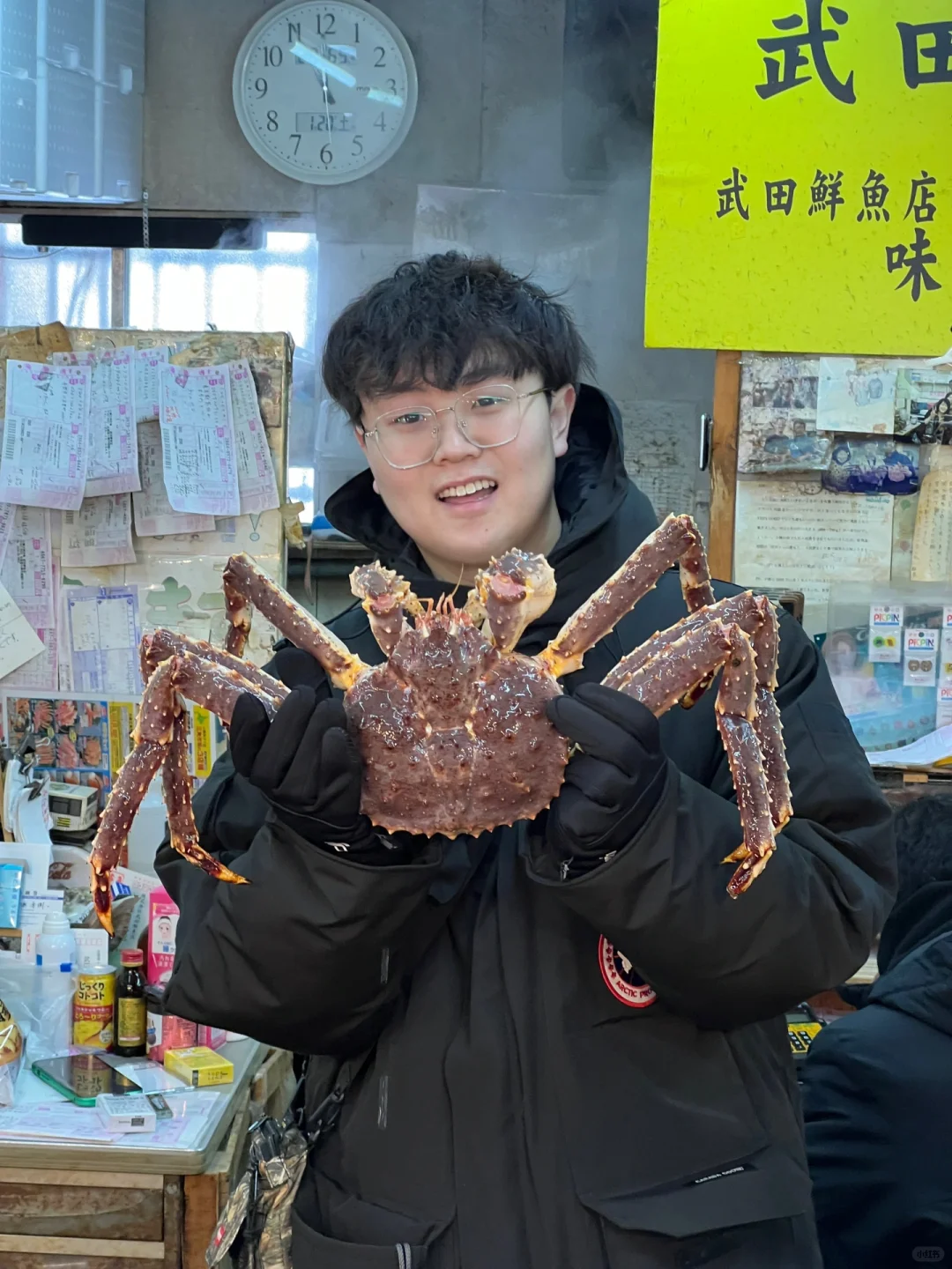 Sapporo/Hokkaido-In Sapporo and Otaru, you must come to the Triangle Seafood Market to eat king crab