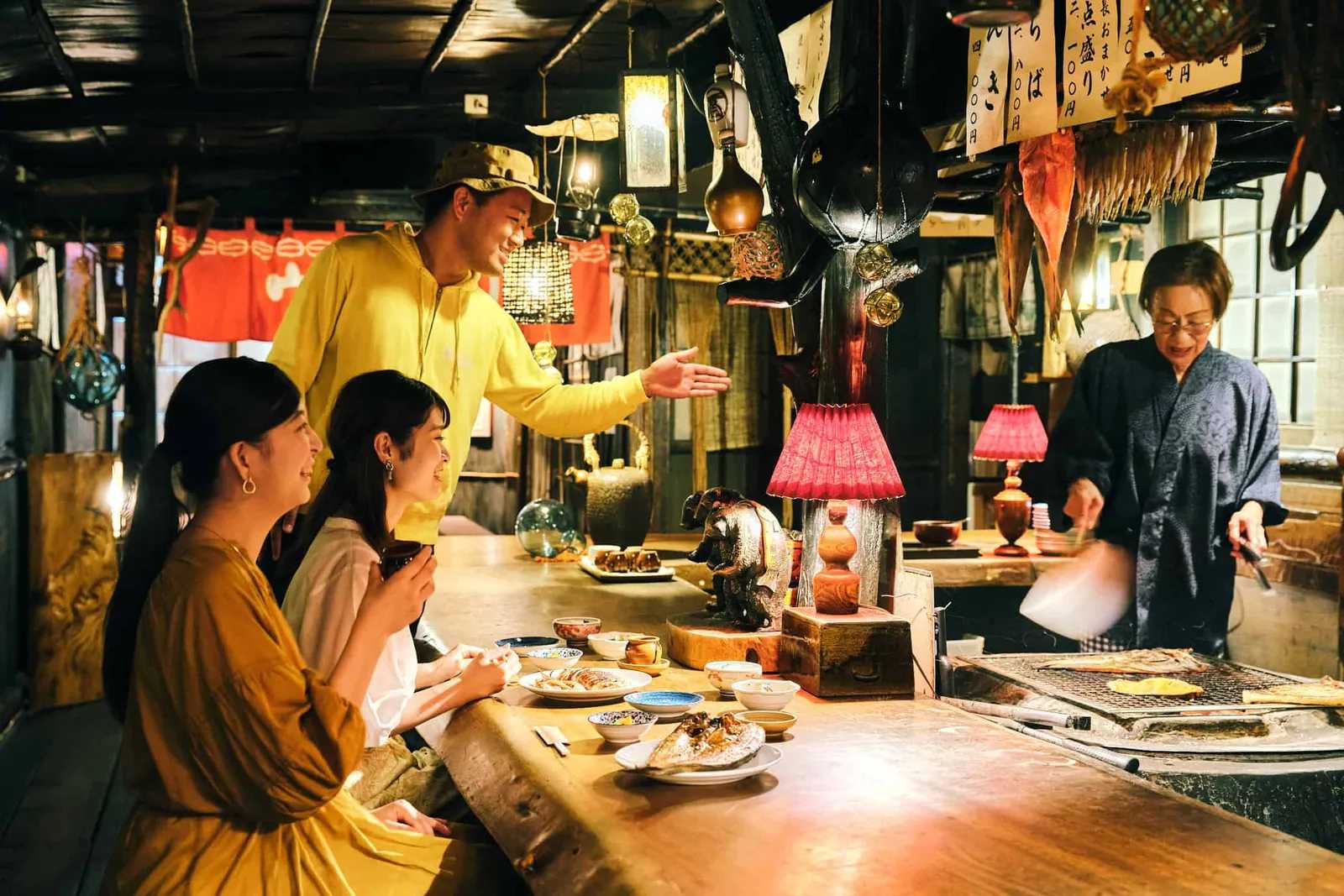 Sapporo/Hokkaido-Explore Otaru's history and experience Sapporo's exciting nightlife