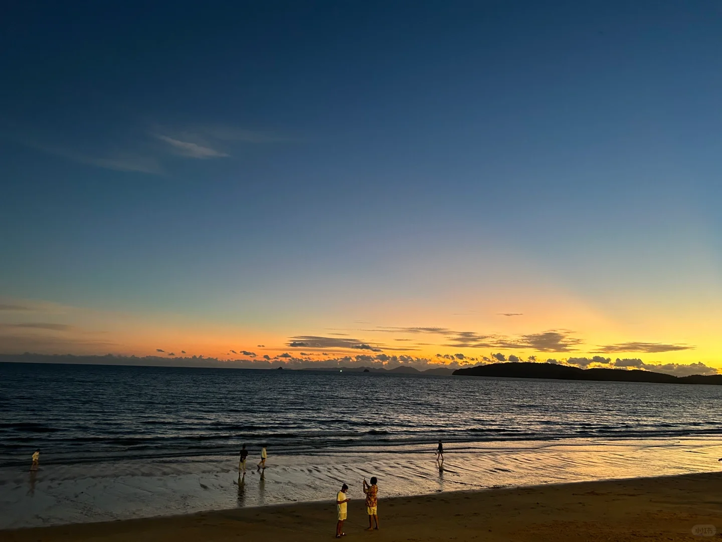 Krabi-Reeve Sunset Restaurant in Ao Nang Beach, Krabi, enjoy the beautiful sunset view