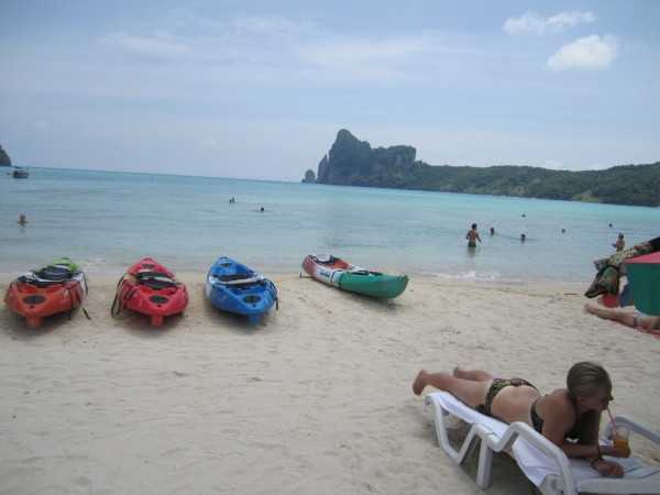 Phuket-Phuket, Thailand - Phi Phi Island Self-guided Tour Guide (Very Detailed Pictures and Text)
