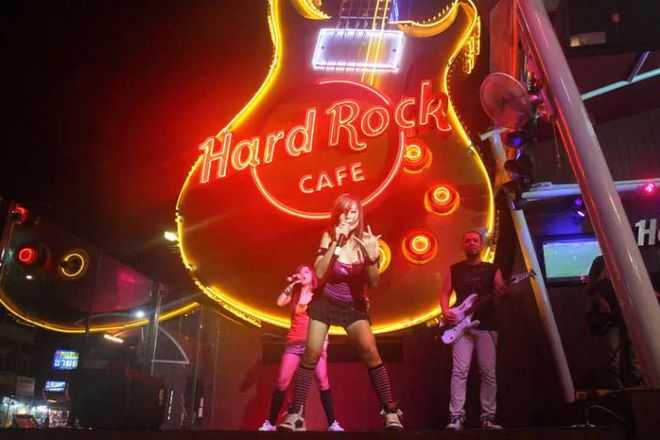 Phuket-9 popular nightlife spots in Patong Beach, the best places for night walks