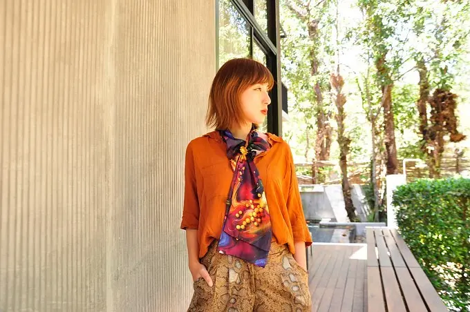 Krabi-Eat, drink and lie down in Krabi, put on a flowery dress and look at the mountains and the sea
