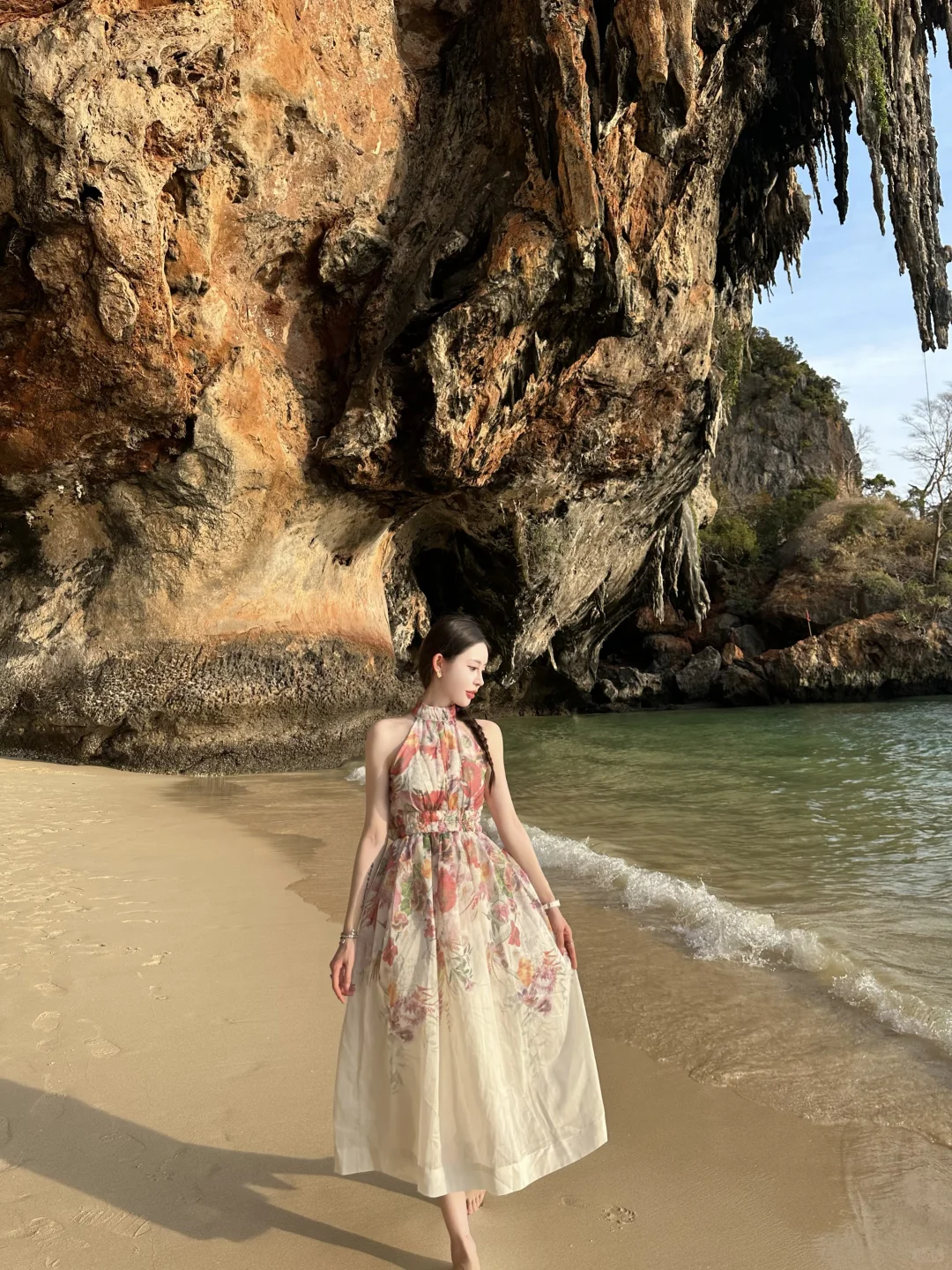 Krabi-The best place to watch the sunset on the west coast of Railay Beach in Krabi, Thailand