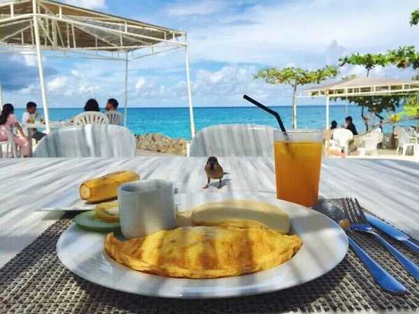 Boracay-If you want to find a beautiful island with a very high cost performance, you can come to Boracay.