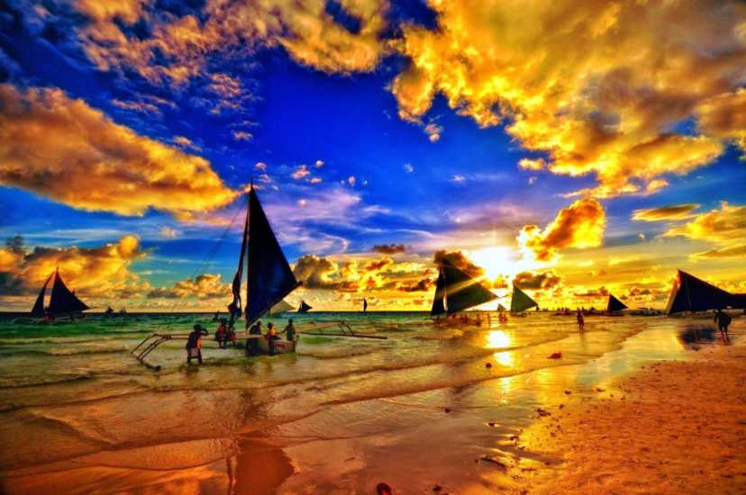 Boracay-Boracay's nightlife is unforgettable and is the reason I want to travel there many times.