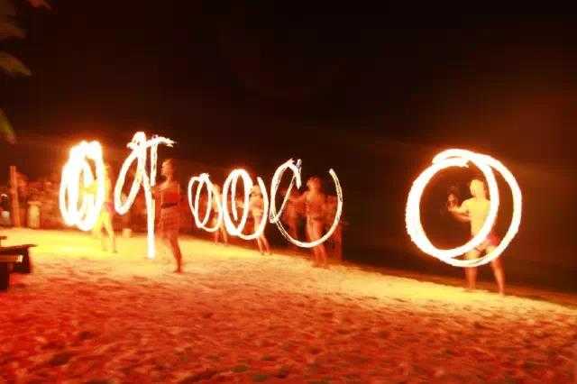 Boracay-Boracay's nightlife is unforgettable and is the reason I want to travel there many times.