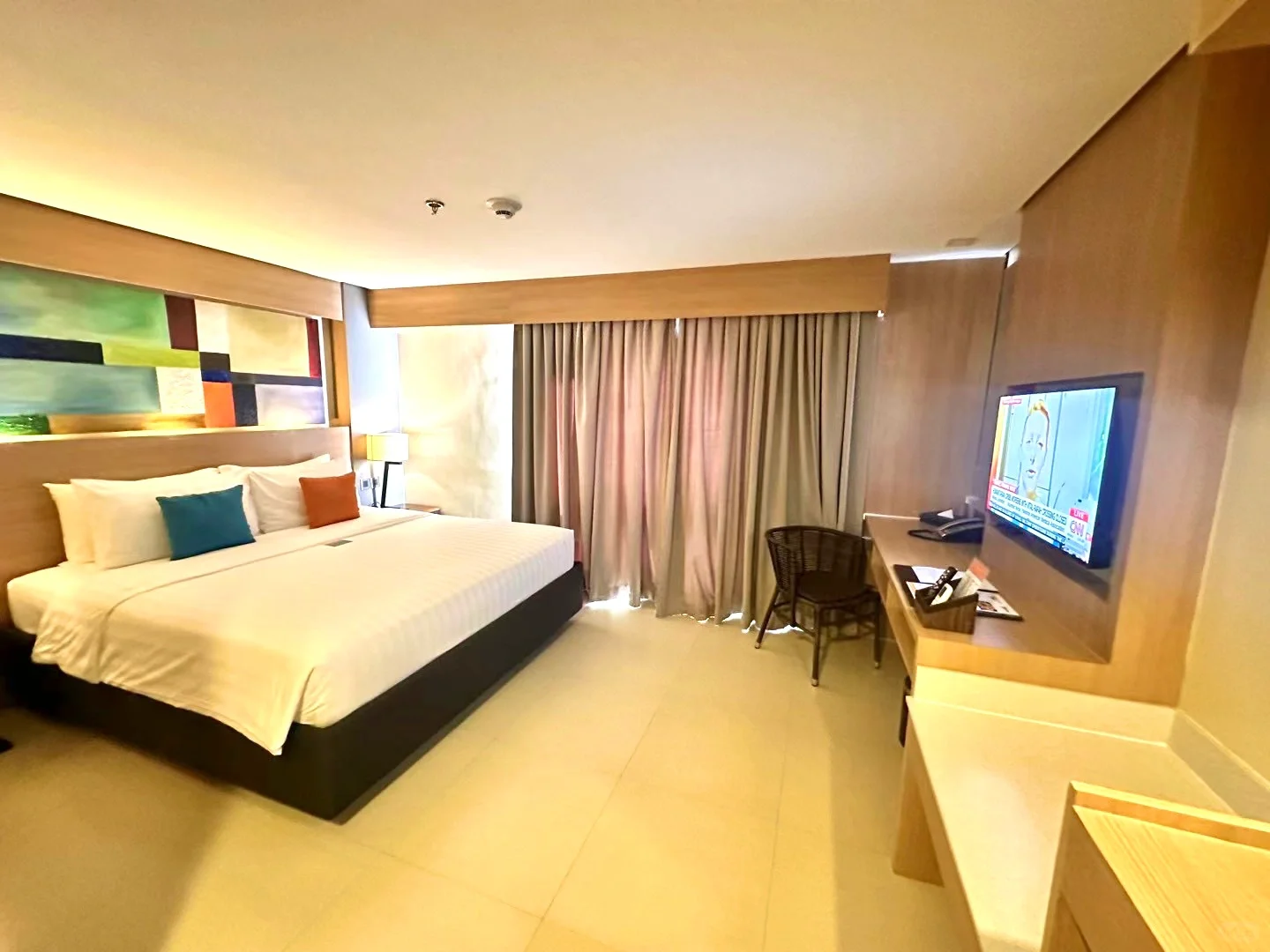 Boracay-Boracay Island's best value hotel, Altabriza Resort Boracay, affordable infinity pool