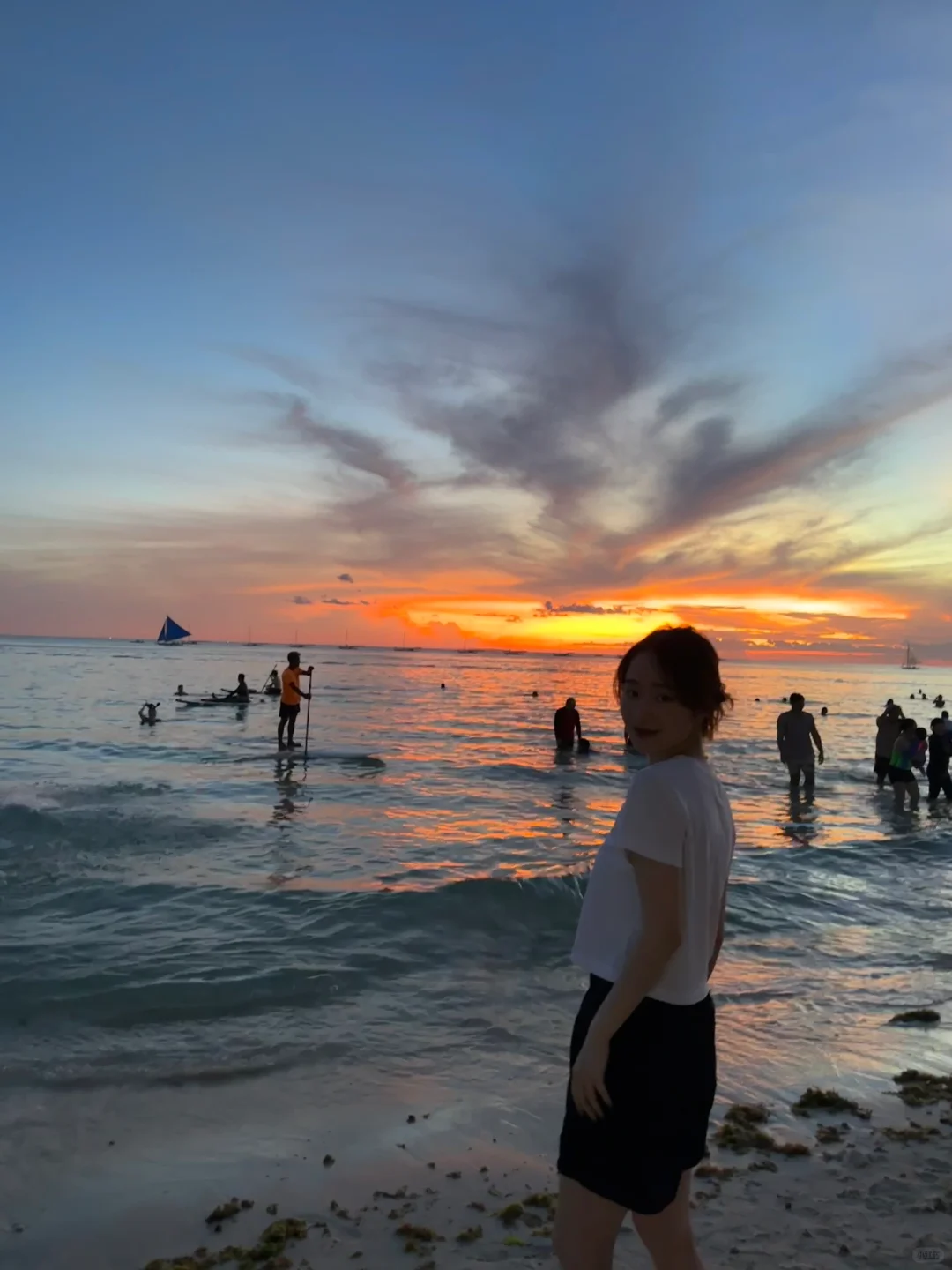 Boracay-Boracay COAST Hotel, free airport pick-up service, full service from the airport to the hotel