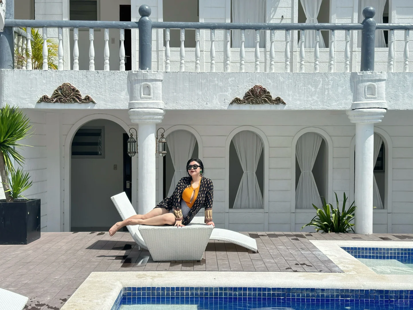 Boracay-Summer Palace Resort Boracay, cheap price and good breakfast