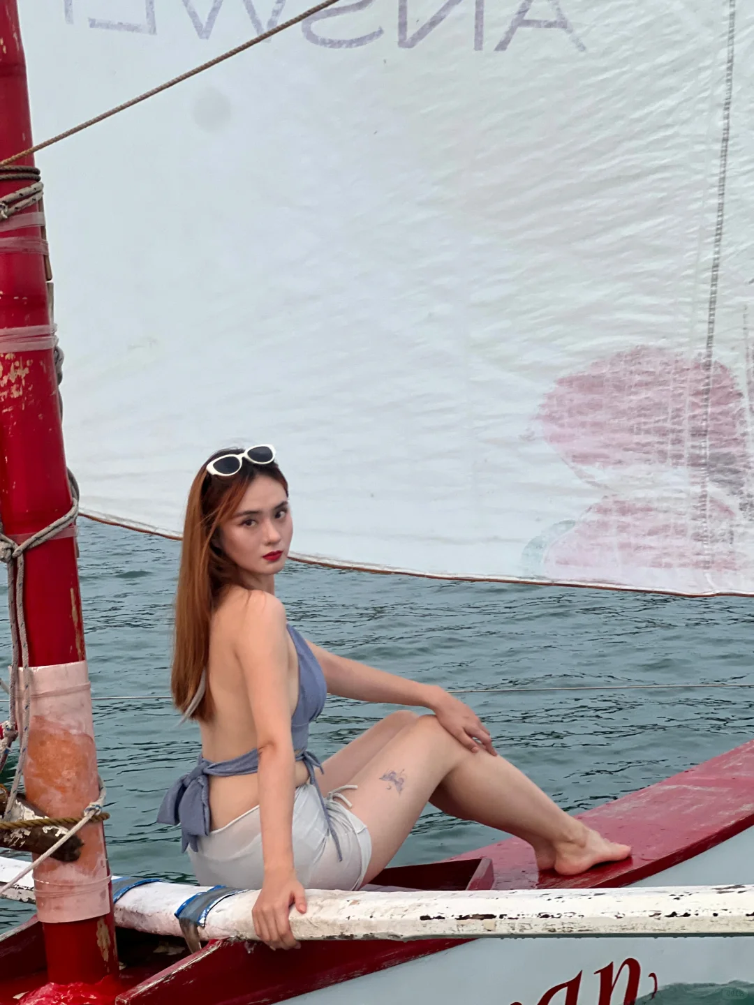 Boracay-Boracay is a place where you can take beautiful photos at any time
