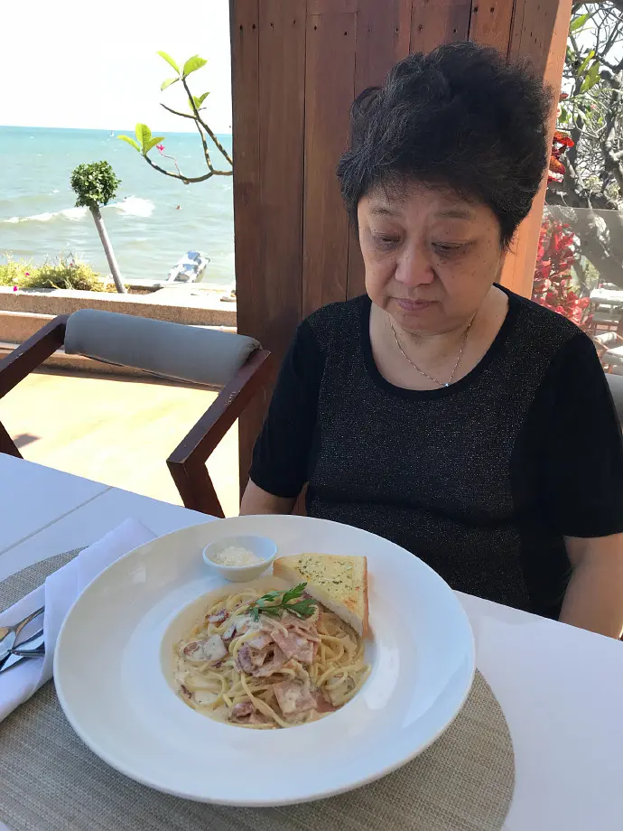 Hua Hin-Traveling with Mom, Private Tours in Hua Hin and Bangkok for Seniors