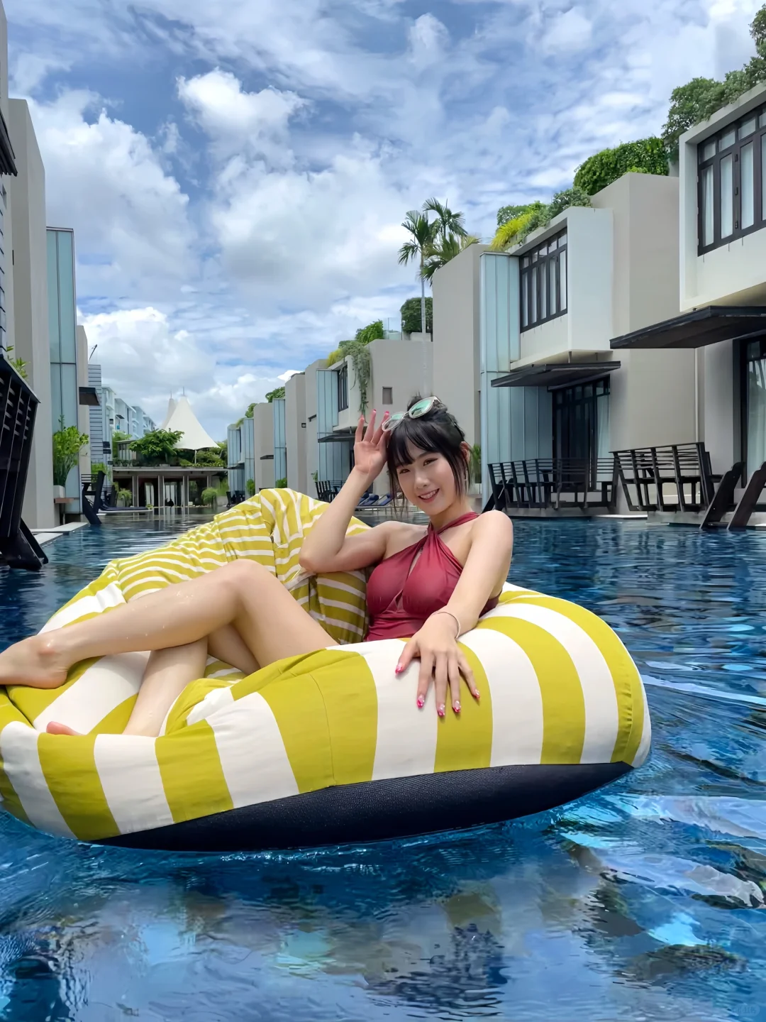 Hua Hin-Let’s Sea Hotel? in Hua Hin, Thailand, has a bubble bath and infinity pool