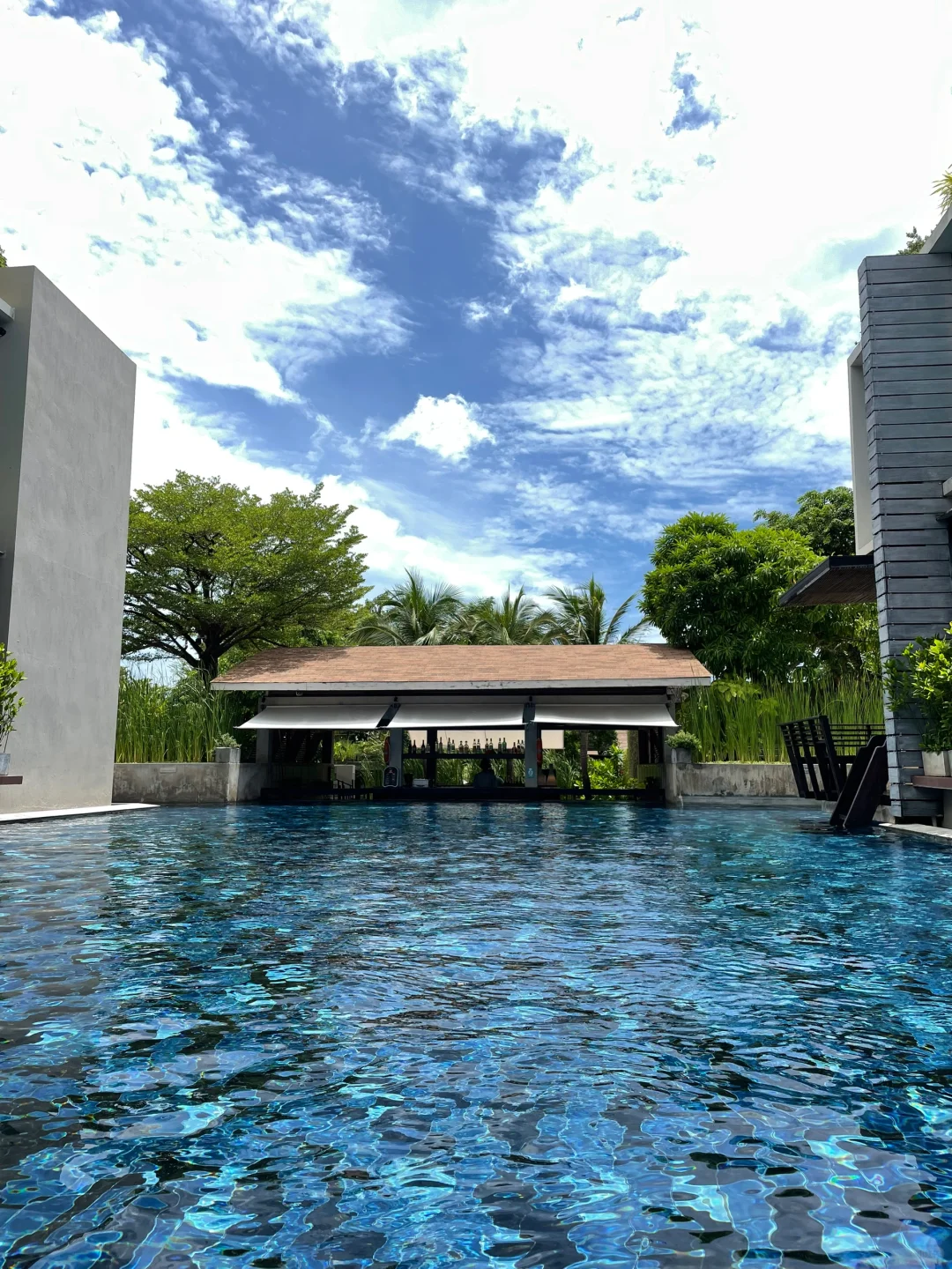 Hua Hin-Let’s Sea Hotel? in Hua Hin, Thailand, has a bubble bath and infinity pool