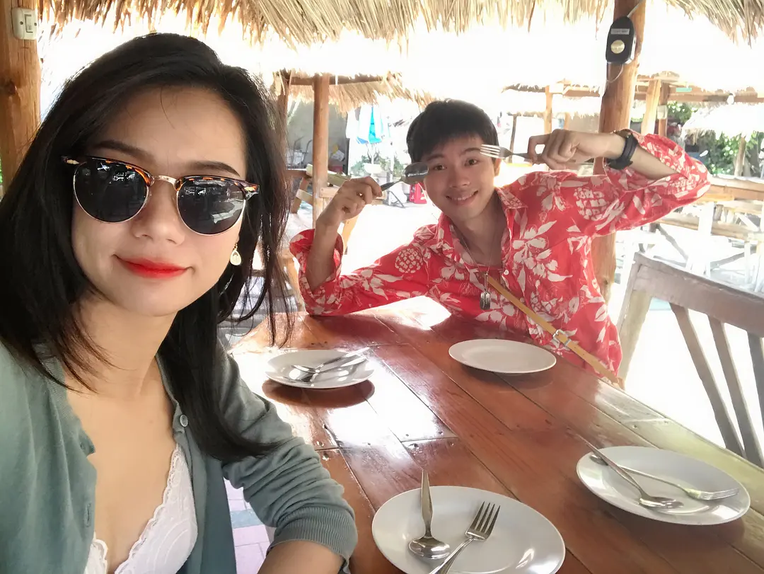Hua Hin-Three-day trip for four people to Hua Hin, a small resort in Thailand