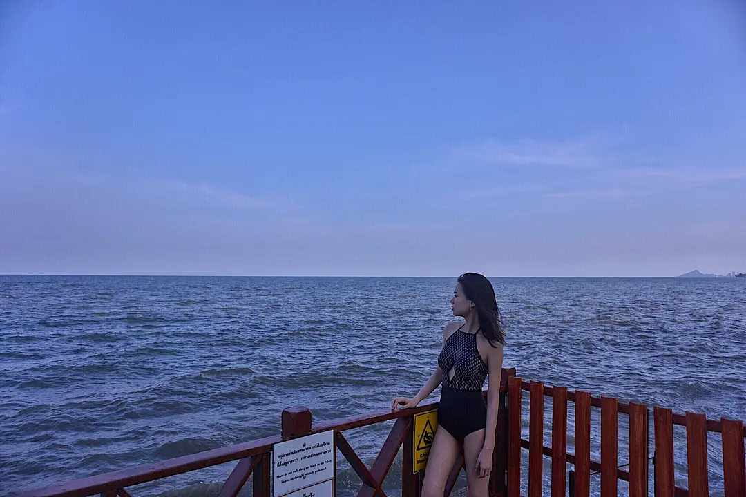 Hua Hin-Three-day trip for four people to Hua Hin, a small resort in Thailand