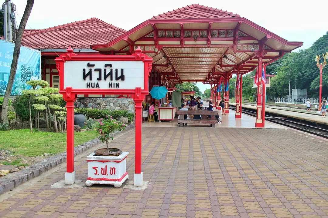 Hua Hin-Hua Hin, a seaside town in pursuit of past life memories
