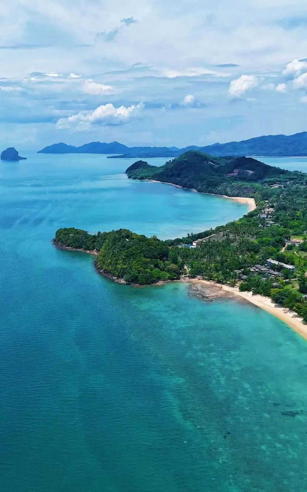 Phuket-Koh Yao Noi, Thailand's ultra-luxury hidden island, is home to simple local residents