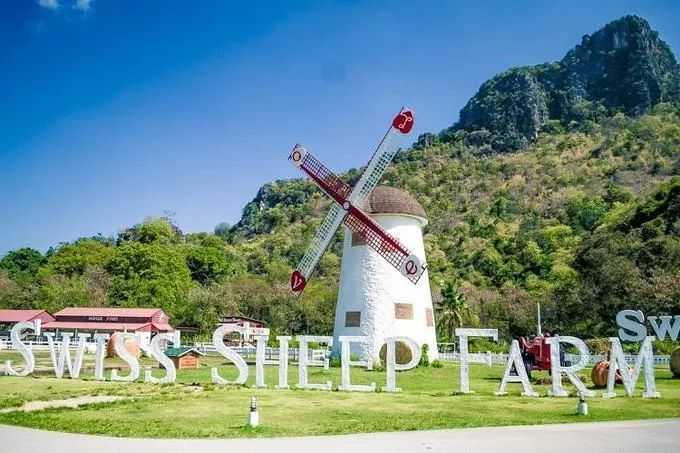 Hua Hin-Hua Hin Guide | Thailand’s “Little Greece”, a royal resort and a filming location for many movies!
