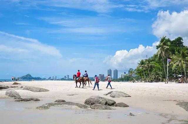Hua Hin-A must-read guide to the top 6 attractions in Hua Hin, Thailand!