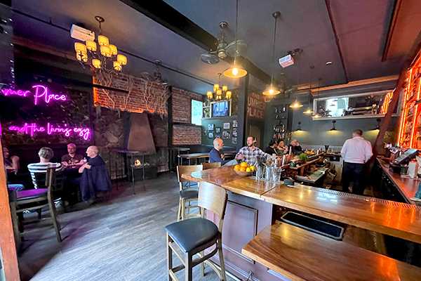 Boracay-Summer Place, Jony's, iHOLA CHULA. Boracay TOP3? Bar Review Experience