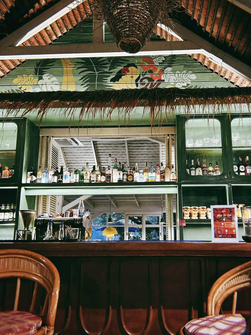 Hua Hin-Malo Bar, a chic bar in the heart of Hua Hin, a greeting from the Samoan people