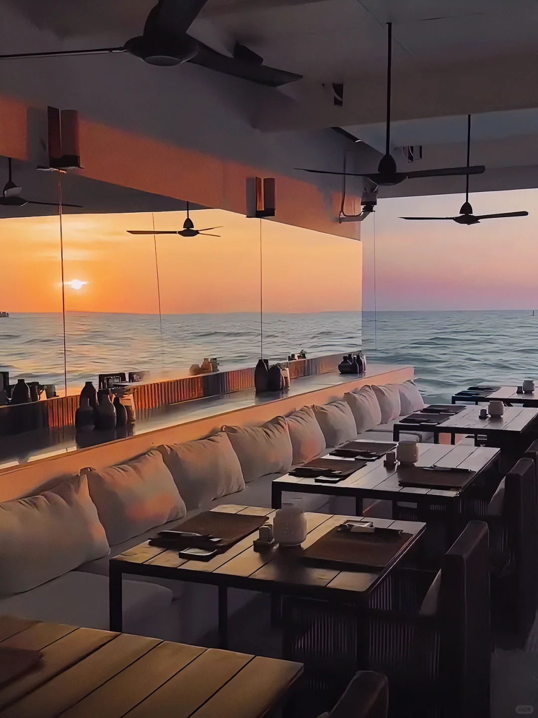 Hua Hin-Hua Hin, a beautiful and romantic coastal restaurant?, is a treasure of Thailand travel