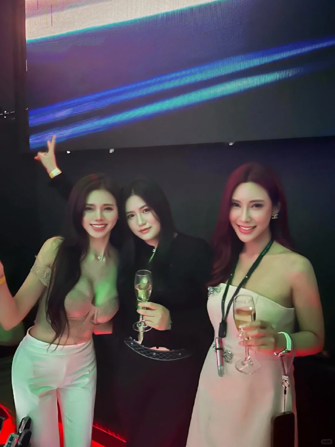 Bangkok-Muin bangkok?, a secret paradise bar hidden in Bangkok