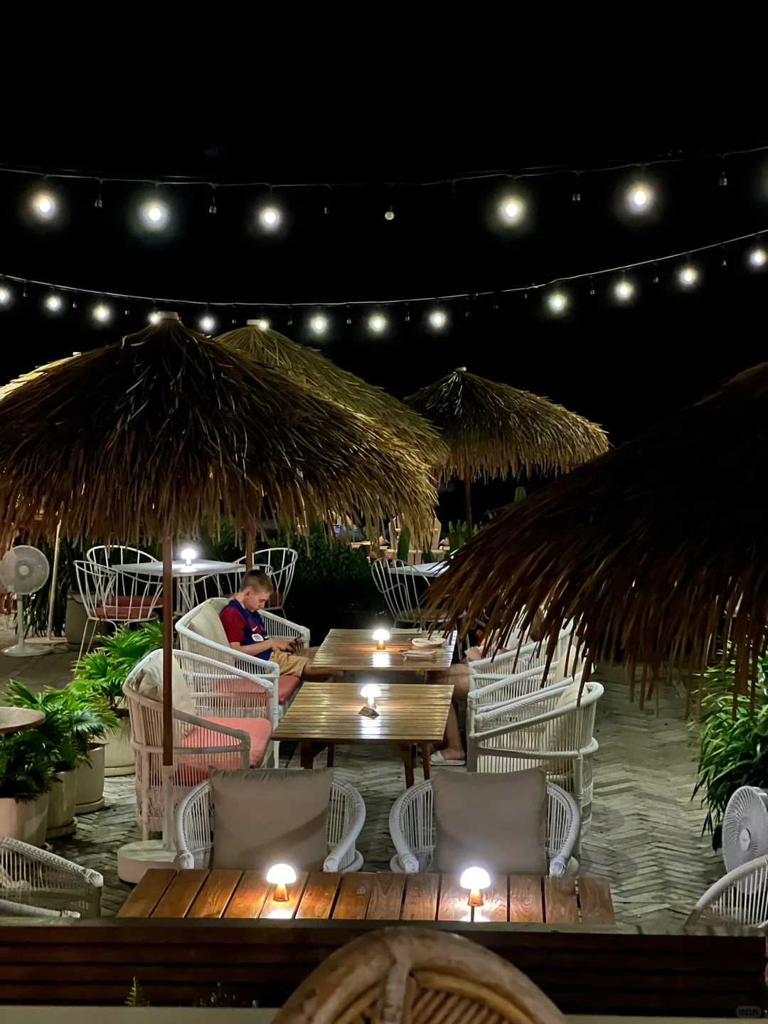 Hua Hin-The Standard Hotel Praca Bar?, authentic Thai local beer and food✨