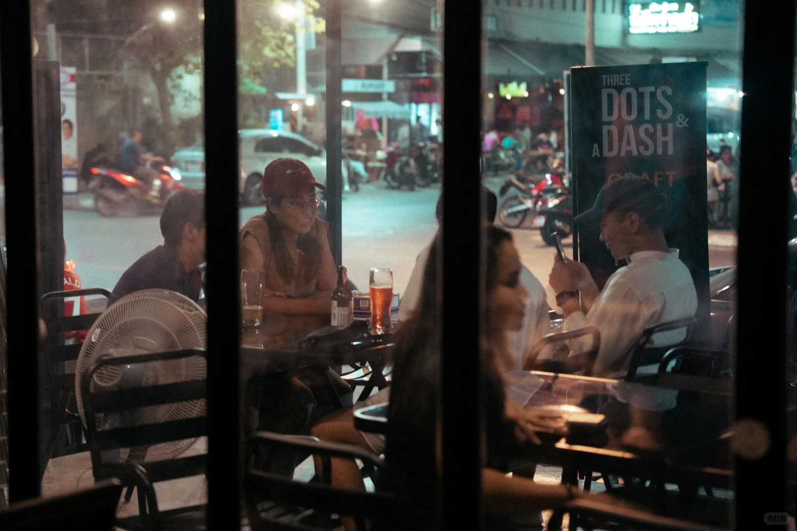 Hua Hin-Three Dots & A Dash, a must-visit music and craft beer bar for young people in Hua Hin