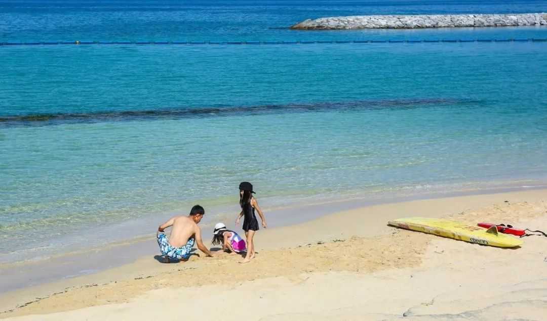Okinawa-Traveling in Okinawa?, the wind here smells like sea water and beer