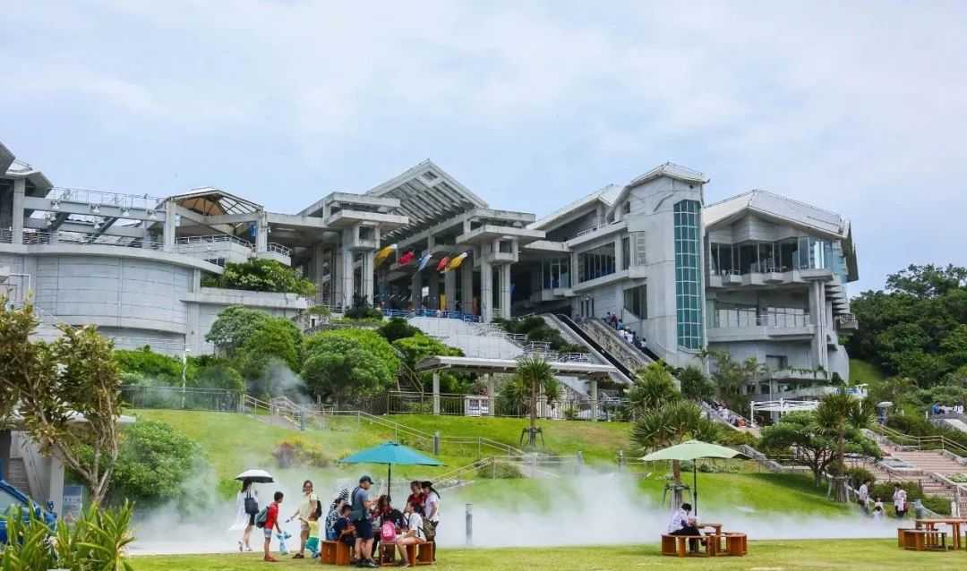 Okinawa-Traveling in Okinawa?, the wind here smells like sea water and beer