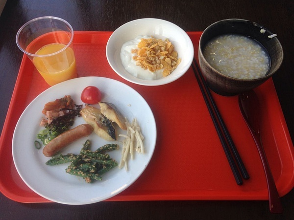 Okinawa-Go to Okinawa to see the Pacific Ocean, a couple's budget travel strategy