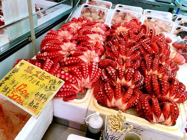 Okinawa-Go to Okinawa to see the Pacific Ocean, a couple's budget travel strategy