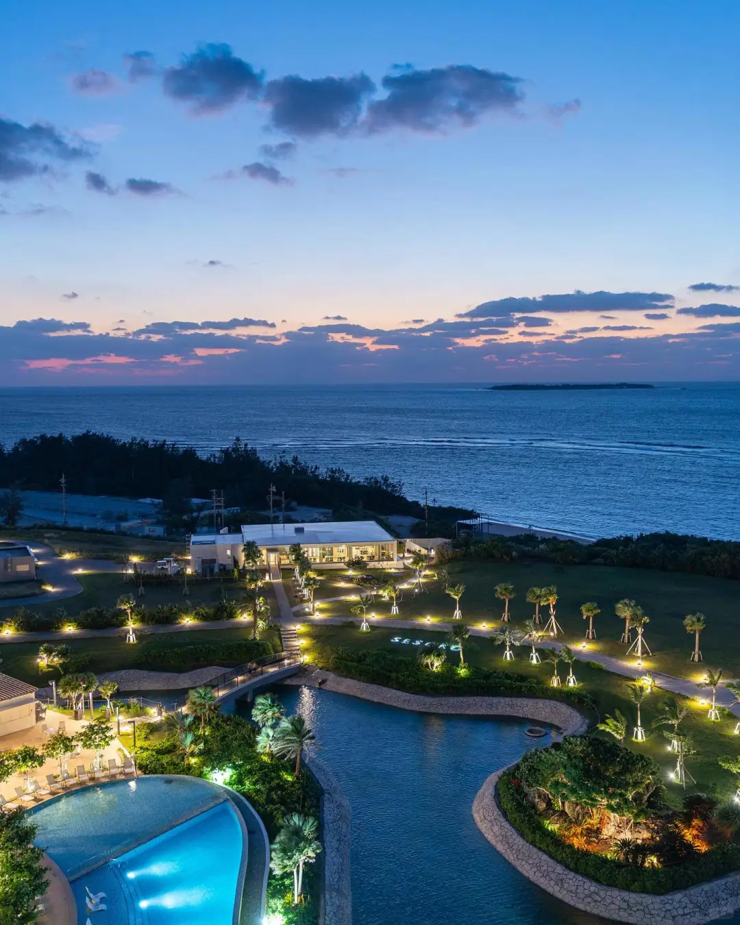 Okinawa-Hilton Okinawa Sesoko Hotel, a hotel suitable for lazy sleep