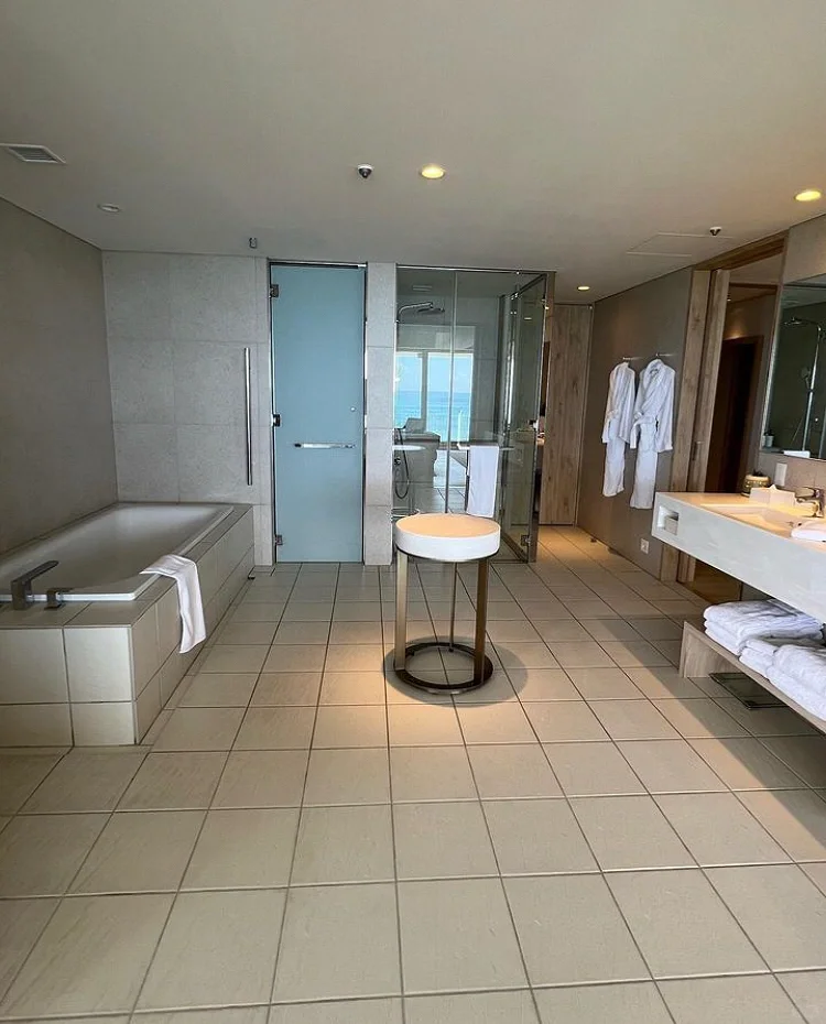 Okinawa-Okinawa please hotel, island and ocean elements decoration style
