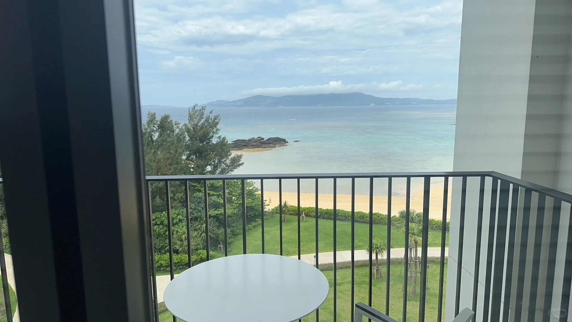 Okinawa-Okinawa resort Halekulani hotel real stay experience, with 3 gourmet restaurants