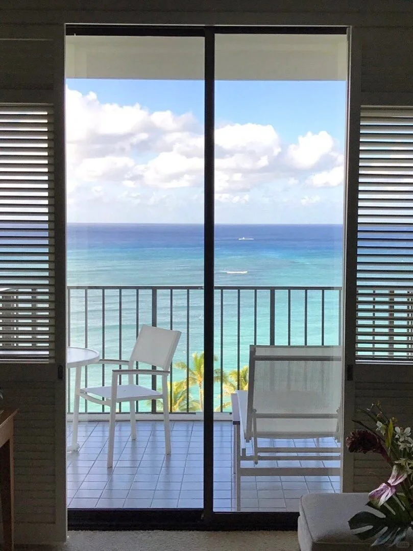 Okinawa-When traveling to Okinawa, you must stay at Halekulani, a top hotel that you cannot miss