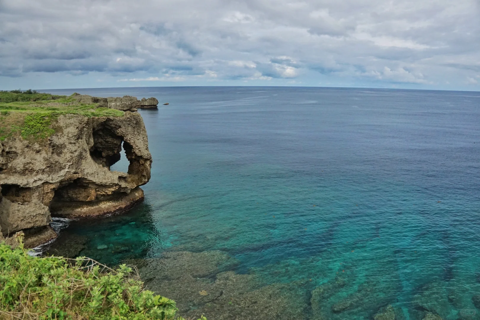 Okinawa-Travel guide to Okinawa, Japan, attractions, hotels and food are all here