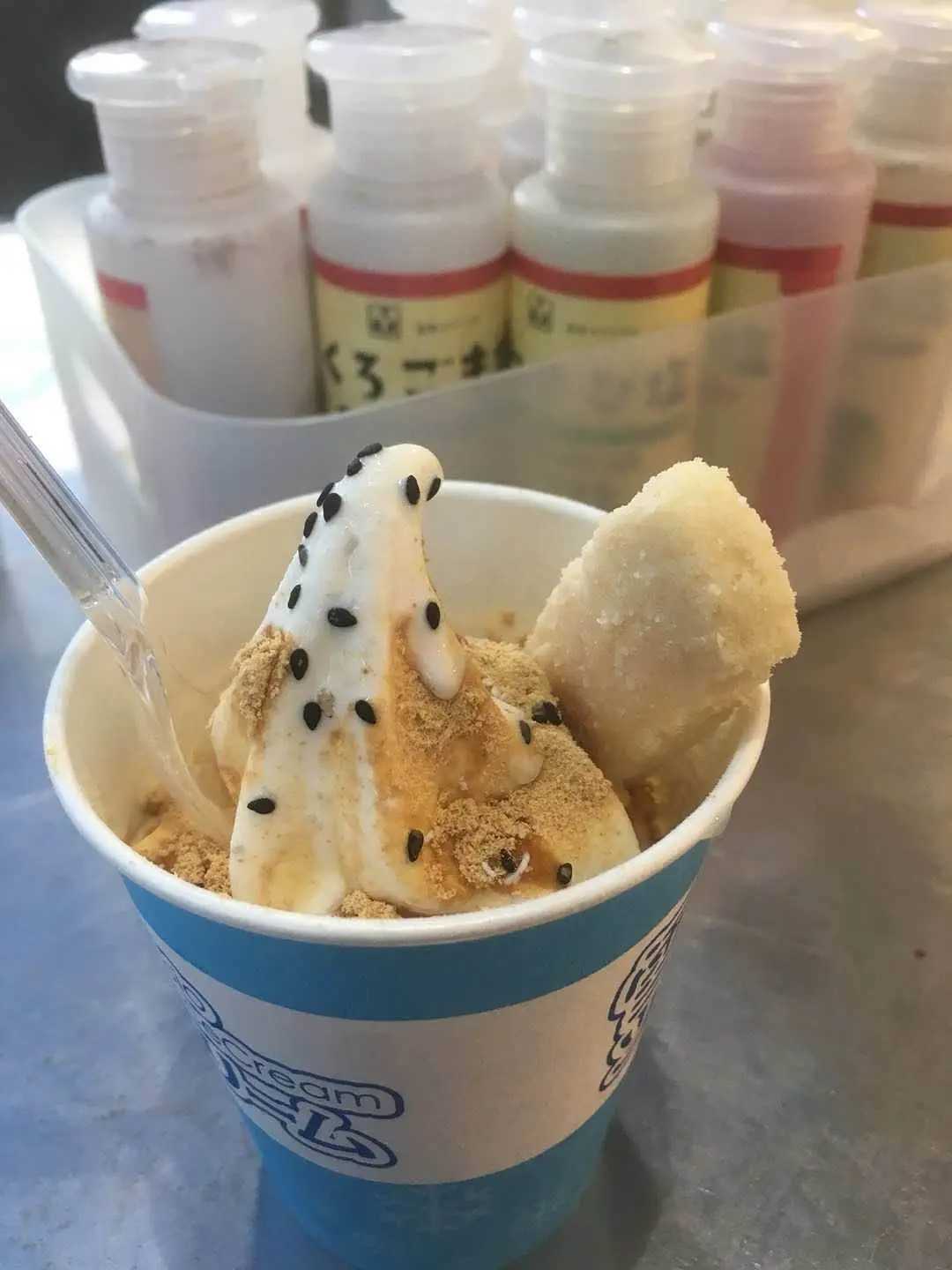 Okinawa-How to survive the hot summer in Okinawa? There is no truth except eating ice cream!