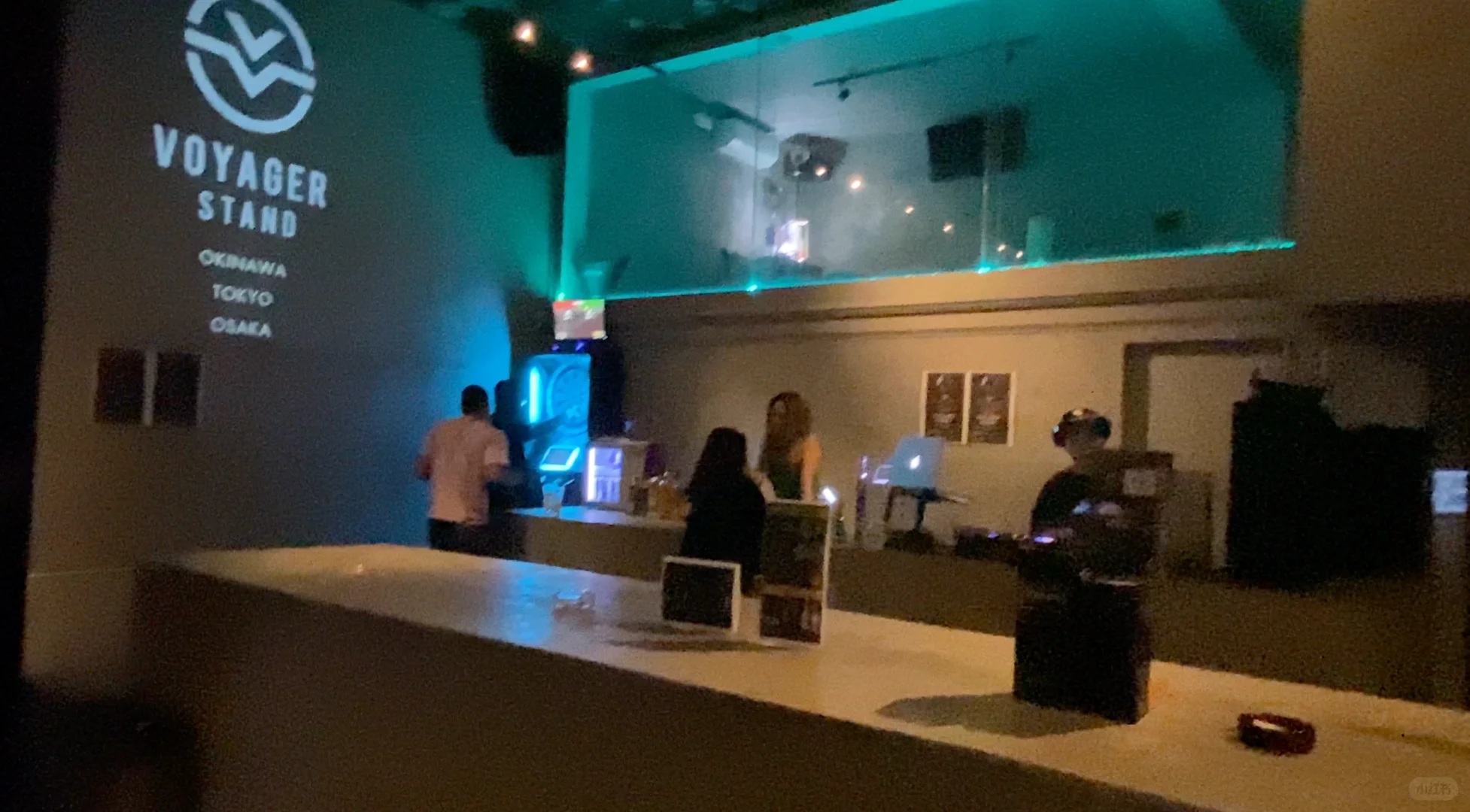 Okinawa-Okinawa's underground carnival, sinking duplex VOYAGER STAND CLUB