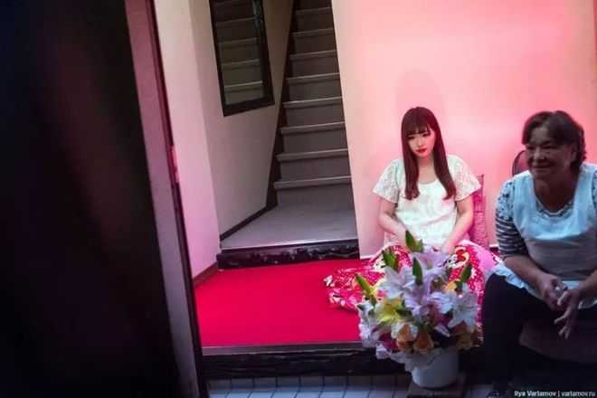 Osaka-The most authentic red-light district in Japan has been unveiled, showing the youth and monsters