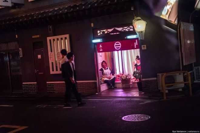 Osaka-The most authentic red-light district in Japan has been unveiled, showing the youth and monsters