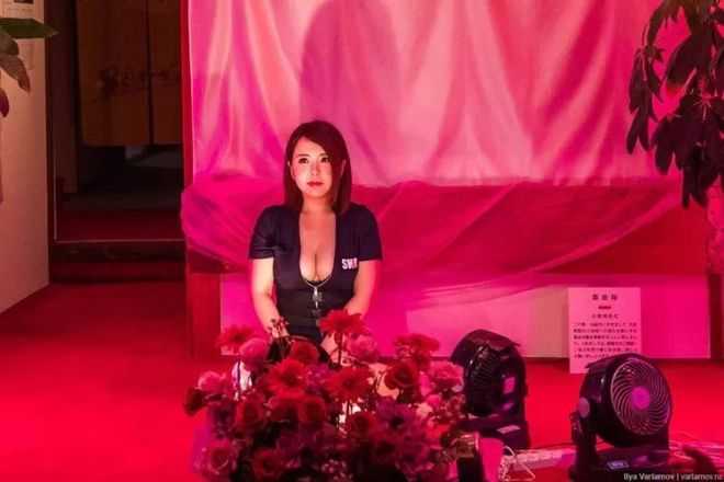Osaka-The most authentic red-light district in Japan has been unveiled, showing the youth and monsters