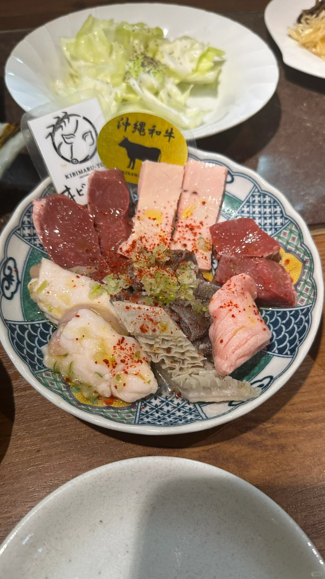 Okinawa-buchi kumojiten, Japanese BBQ, recommended steak and offal platter