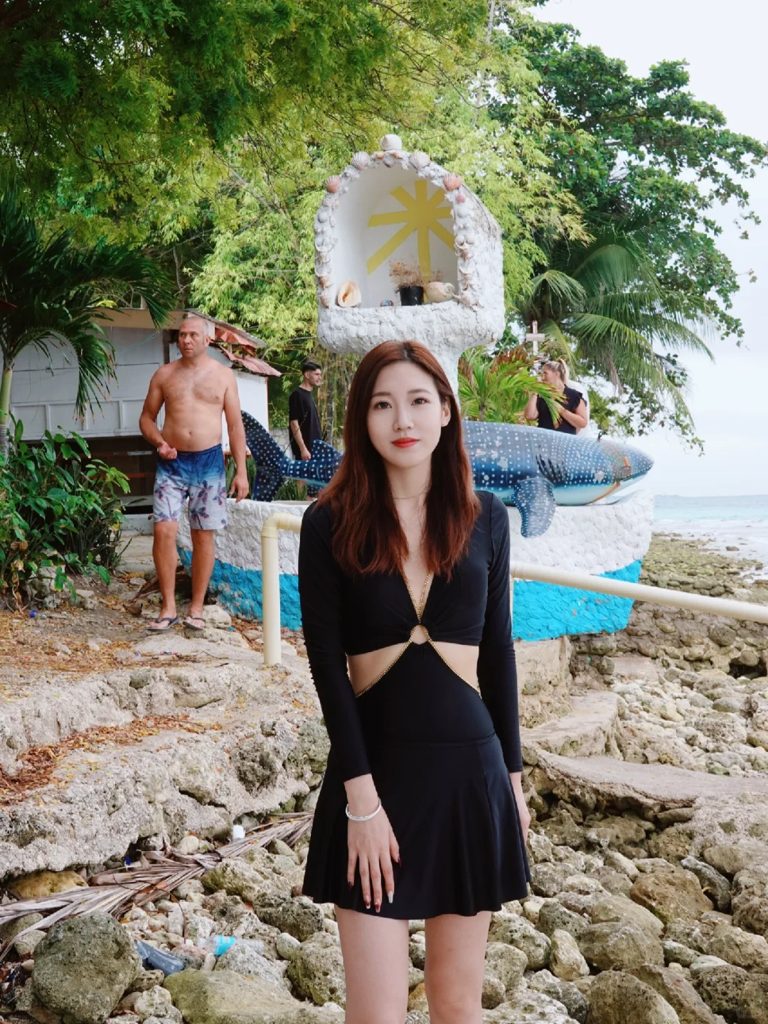 Cebu-Cebu, Philippines | Watching whale sharks with stars on their backs in Oslob