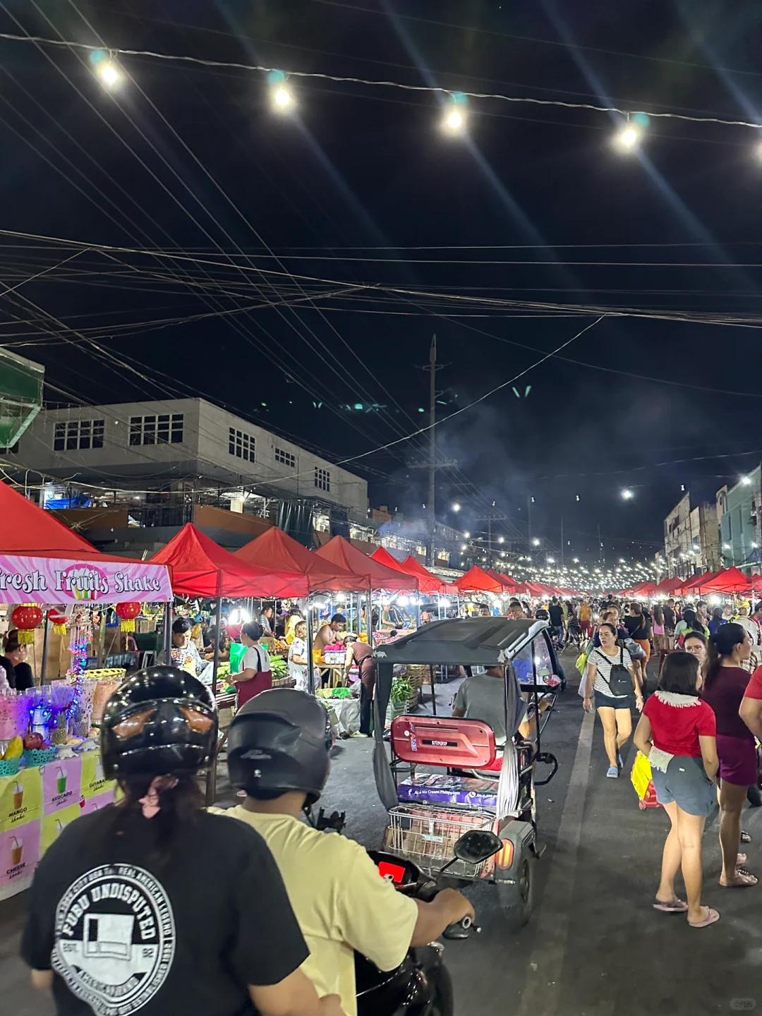 Cebu-Cebu City Walking Tour,??‍♀️ Calderon Street Night Market Shopping