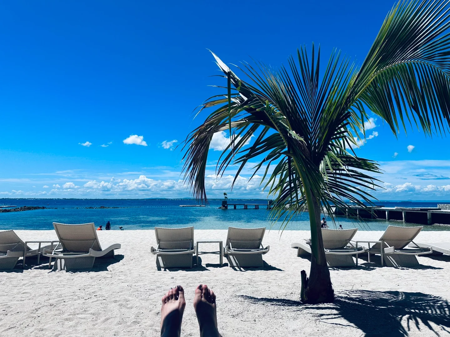 Cebu-The sea in Cebu, Philippines is really jelly blue, a romantic color~