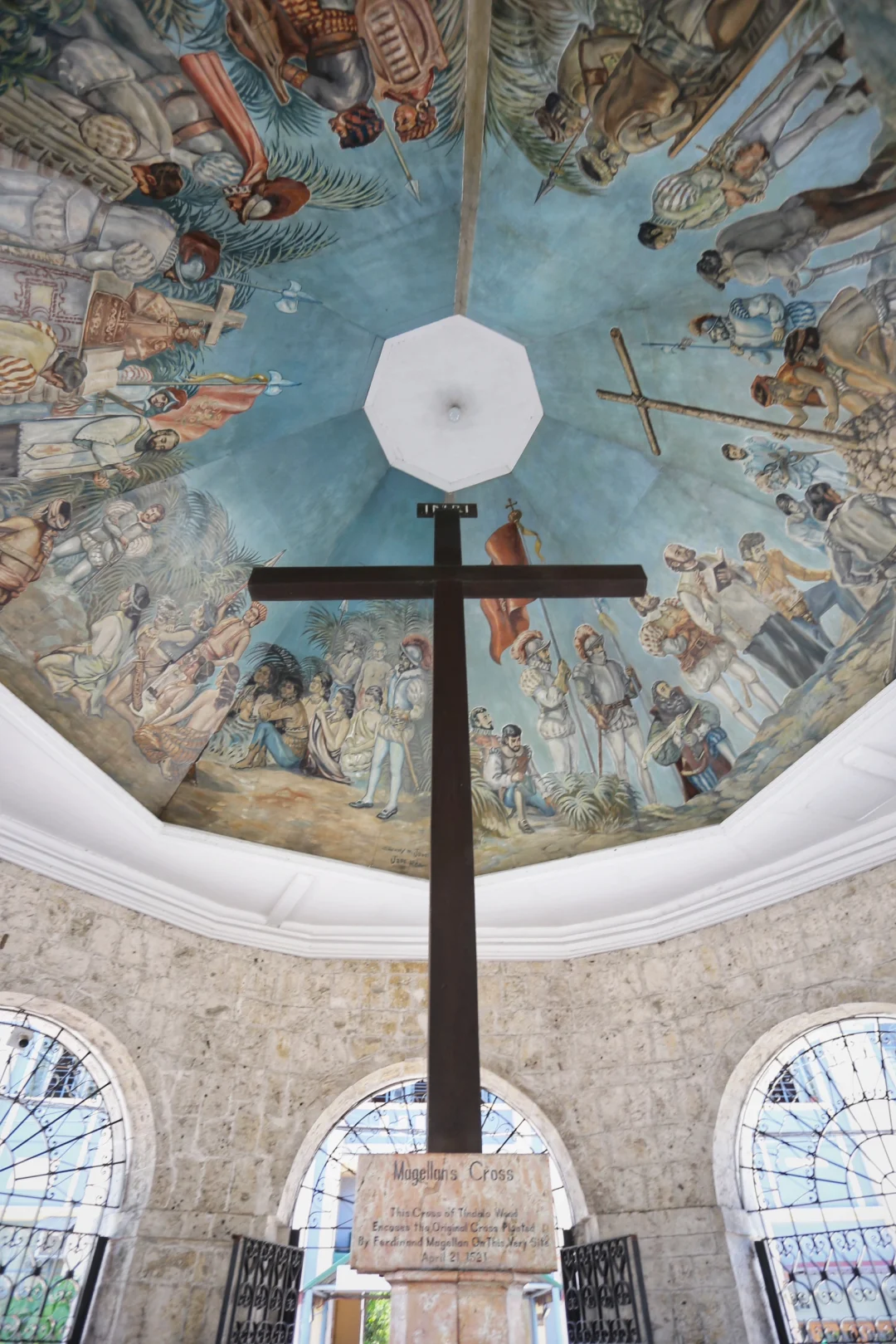 Cebu-Magellan's Cross in Cebu✝️, erected on April 8, 1521 when he arrived in Cebu, Philippines