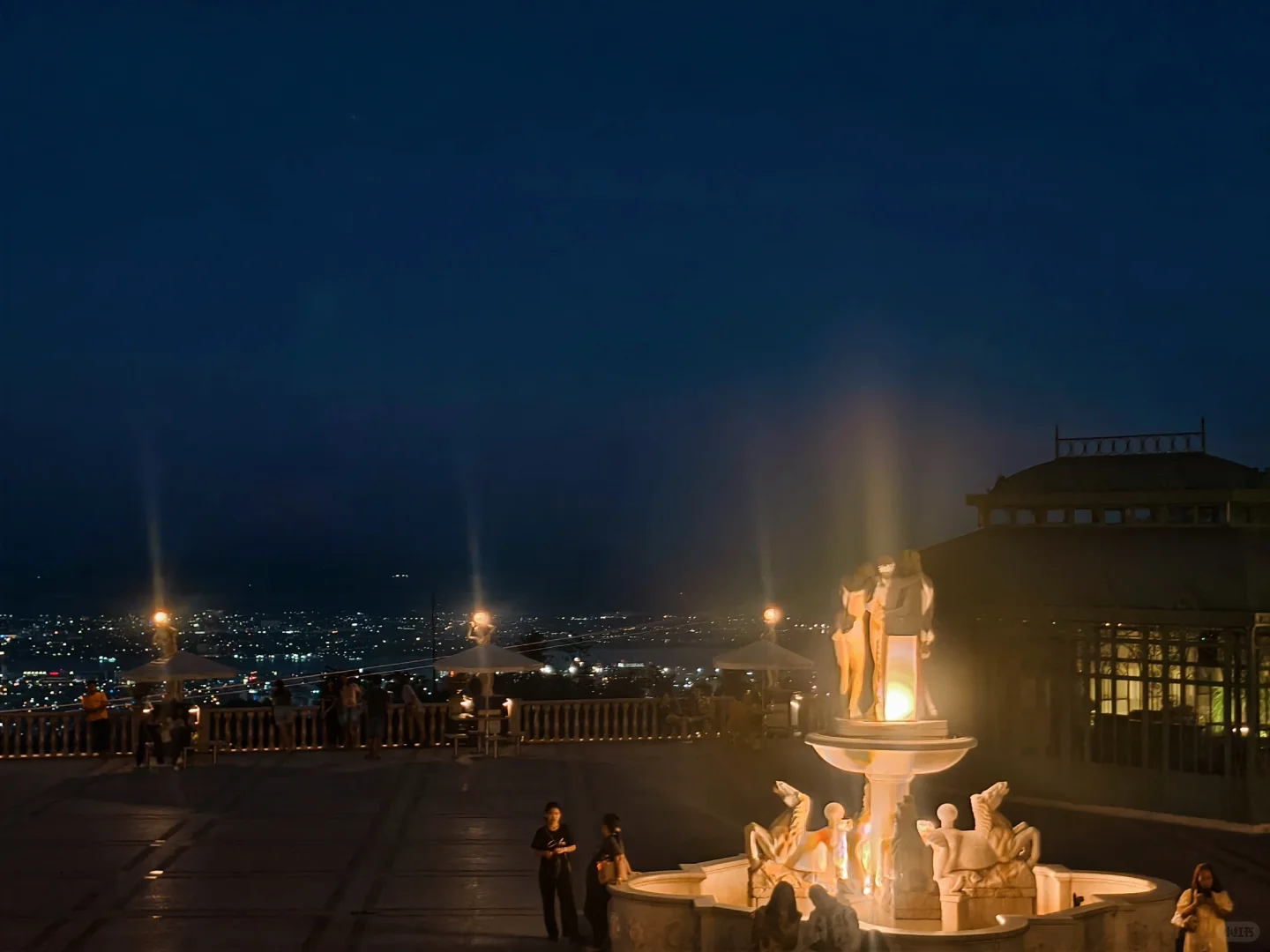 Cebu-Temple of Leah, the most worth checking out temple in Cebu