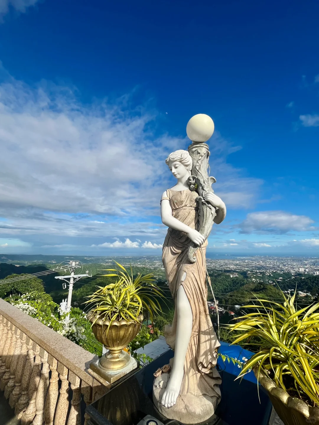 Cebu-2-day travel record in Cebu, Philippines (bus to Leah Temple)